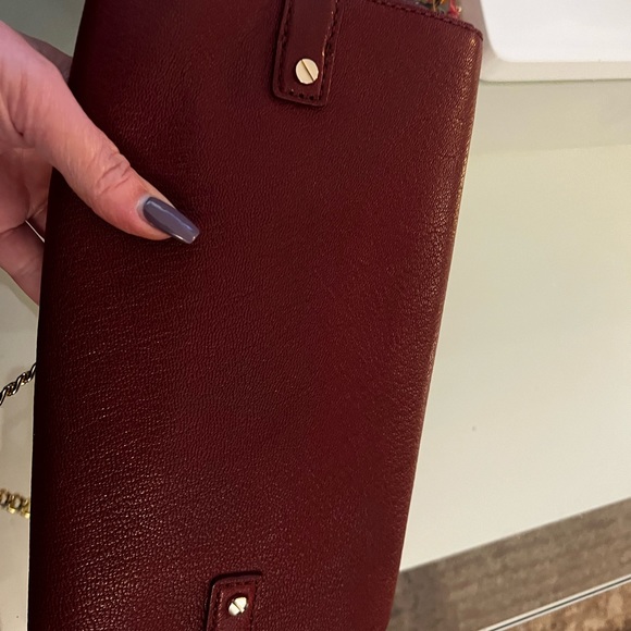Burgundy Micheal Kors purse in mint condition . - Picture 3 of 5